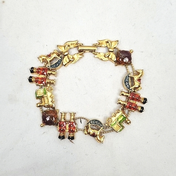Vintage Enamel Nutcracker Christmas Slide Charm Bracelet‎ - Picture 1 of 4